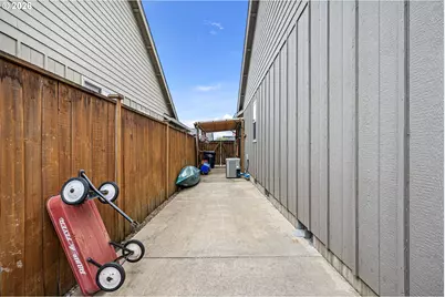 203 Copper Way, Creswell, OR 97426 - Photo 33