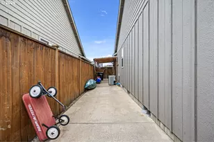 203 Copper Way, Creswell, OR 97426 - Photo 33