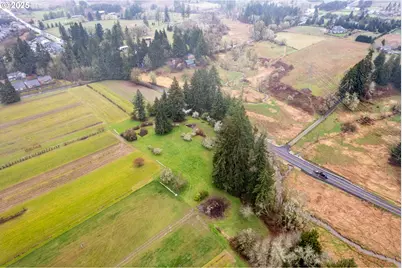 20812 SW Elwert Rd, Sherwood, OR 97140 - Photo 13