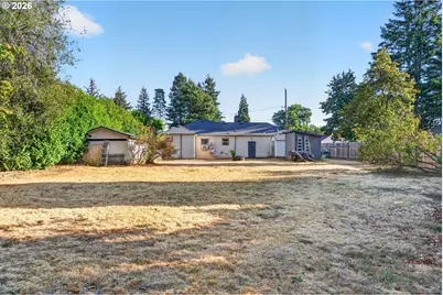 16523 SE Clinton St, Portland, OR 97236 - Photo 29