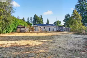 16523 SE Clinton St, Portland, OR 97236 - Photo 29
