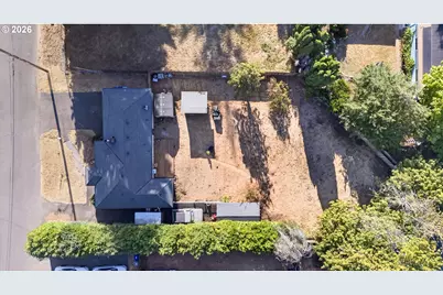 16523 SE Clinton St, Portland, OR 97236 - Photo 27