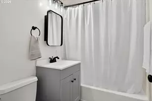 16523 SE Clinton St, Portland, OR 97236 - Photo 23