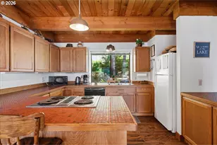 71616 Northshore Dr, Birkenfeld, OR 97016 - Photo 17