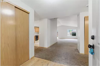 5902 NE 81st Ave, Vancouver, WA 98662 - Photo 5