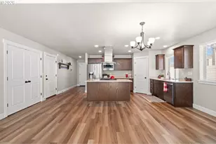 1922 NW Archer Dr, Hermiston, OR 97838 - Photo 9