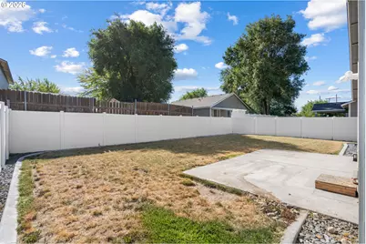 1922 NW Archer Dr, Hermiston, OR 97838 - Photo 27