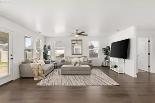 405 Cardinal Ave, Winlock, WA 98596 - Photo 9