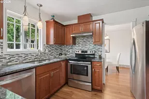 1120 NE 175th Ave, Portland, OR 97230 - Photo 9