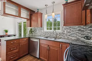 1120 NE 175th Ave, Portland, OR 97230 - Photo 11