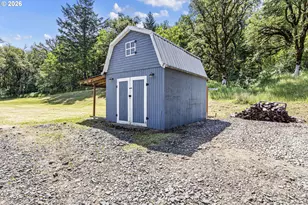 1458 Stearns Ln, Oakland, OR 97462 - Photo 43