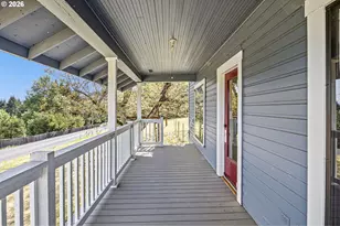 1458 Stearns Ln, Oakland, OR 97462 - Photo 29