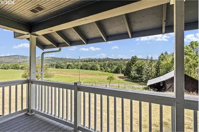 1458 Stearns Ln, Oakland, OR 97462 - Photo 3