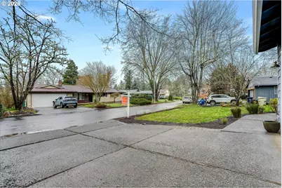20580 SW Cheshire Ct, Beaverton, OR 97078 - Photo 37