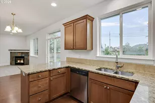 4489 SE Hillyard Ct, Gresham, OR 97080 - Photo 9