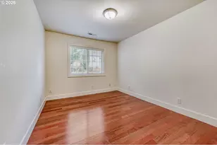 9818 SE Clatsop St, Portland, OR 97266 - Photo 21