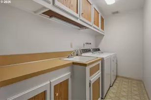 12015 NW Dumar Ln, Portland, OR 97229 - Photo 31