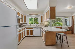 12015 NW Dumar Ln, Portland, OR 97229 - Photo 11