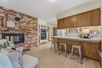 12015 NW Dumar Ln, Portland, OR 97229 - Photo 9