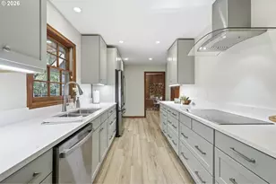 628 S Palatine Hill Rd, Portland, OR 97219 - Photo 13