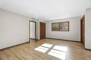 628 S Palatine Hill Rd, Portland, OR 97219 - Photo 29