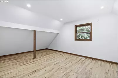 628 S Palatine Hill Rd, Portland, OR 97219 - Photo 25