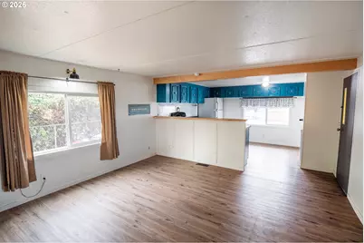 535 Lasalle St, Harrisburg, OR 97446 - Photo 5