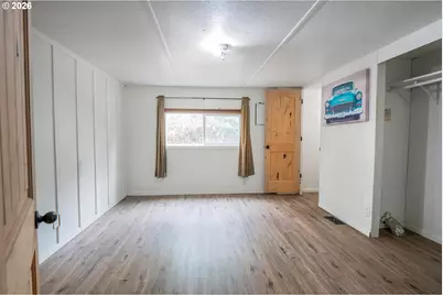535 Lasalle St, Harrisburg, OR 97446 - Photo 17