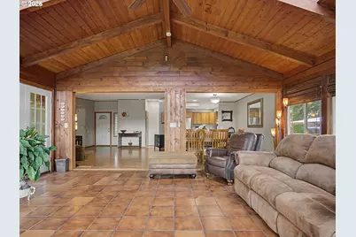 1618 SW 3rd Dr, Gresham, OR 97080 - Photo 17