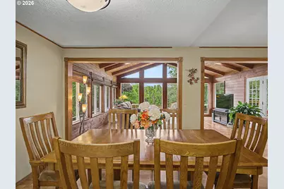 1618 SW 3rd Dr, Gresham, OR 97080 - Photo 13
