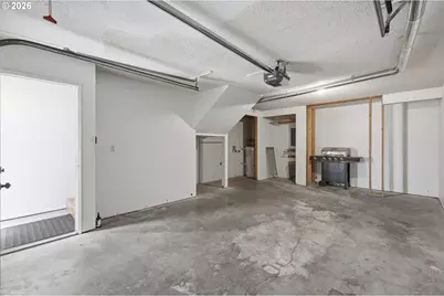 2727 Gateway St #6, Springfield, OR 97477 - Photo 27