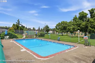 2727 Gateway St, Springfield, OR 97477 - Photo 31