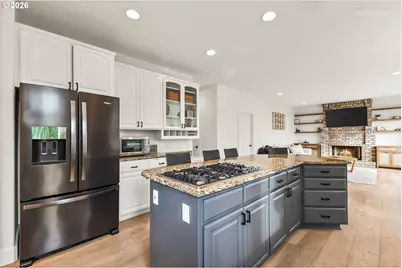 21390 Horton Ct, West Linn, OR 97068 - Photo 9