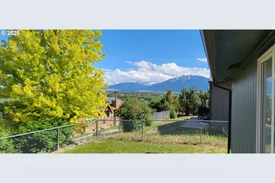 205 William St, Enterprise, OR 97828 - Photo 25