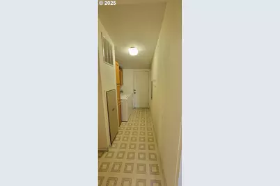 205 William St, Enterprise, OR 97828 - Photo 17