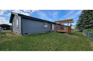 205 William St, Enterprise, OR 97828 - Photo 5