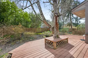 1642 E 43rd Ave, Eugene, OR 97405 - Photo 41