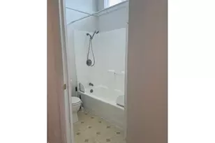 195 17th St SE, Bandon, OR 97411 - Photo 9