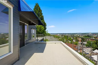 2330 SW Cactus Dr, Portland, OR 97205 - Photo 43