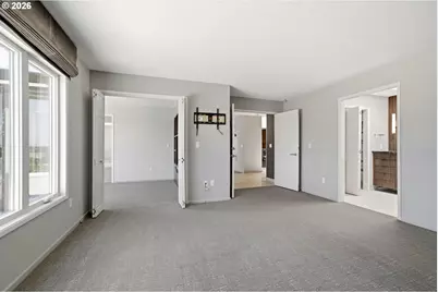 2330 SW Cactus Dr, Portland, OR 97205 - Photo 31