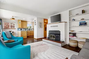 4849 E Berg Rd, Clinton, WA 98236 - Photo 23