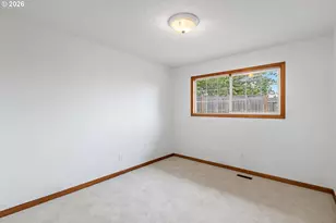 485 SE Centurion Ave, Gresham, OR 97030 - Photo 11