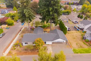 200 N 3rd Ave, Ridgefield, WA 98642 - Photo 3