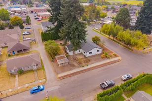 200 N 3rd Ave, Ridgefield, WA 98642 - Photo 7