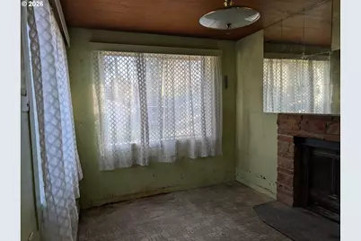 608 Poplar St #1, Cove, OR 97824 - Photo 5