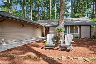 17614 Schalit Way, Lake Oswego, OR 97035 - Photo 3