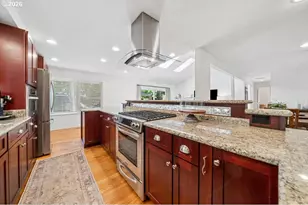 17614 Schalit Way, Lake Oswego, OR 97035 - Photo 13