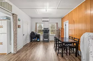3315 W 18th Ave, Eugene, OR 97402 - Photo 5