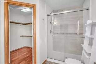 2350 7th St, Columbia City, OR 97018 - Photo 25