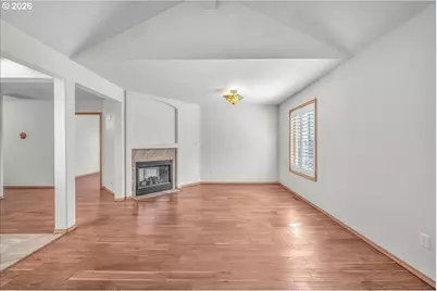 2350 7th St, Columbia City, OR 97018 - Photo 9